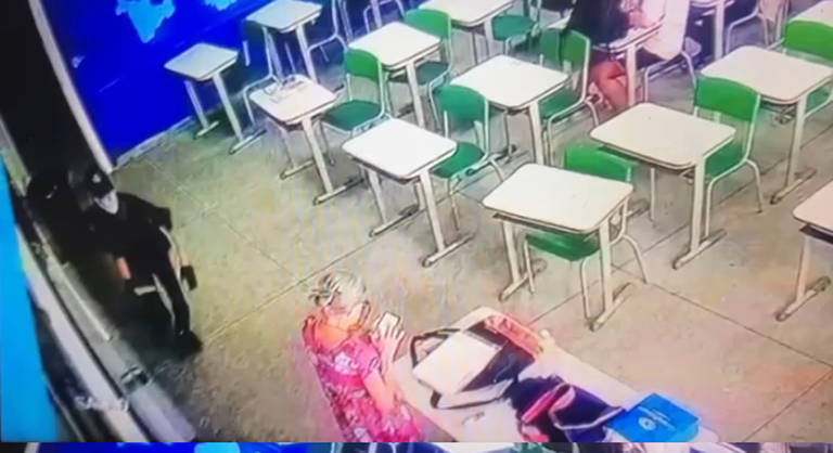 Un estudiante de 13 años mata a una profesora y deja cinco heridos en ...